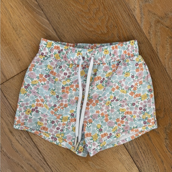 Minnow Other - Minnow Boys 5/6 Hawaiian Floral Trunks EUC